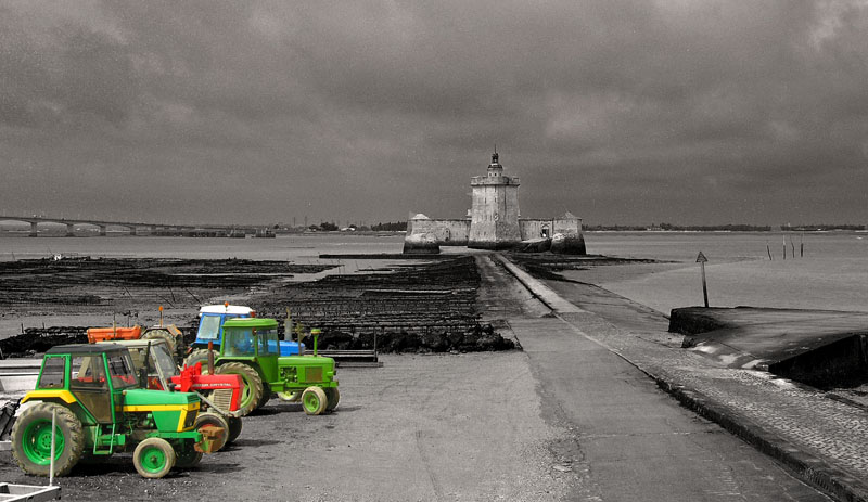 Une désaturation partielle sur un fort Vauban en face de l'île d'Oléron.
